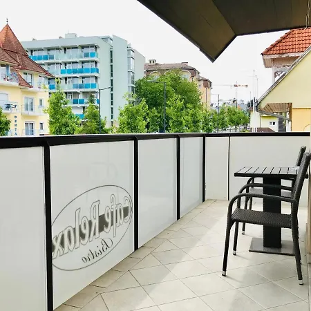 Cafe Relax Апартаменты Хевиз