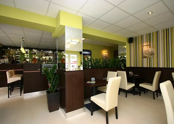 Cafe Relax